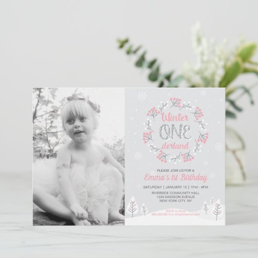ガールウィンターオネダーランド写真1st誕生日招待状 招待状 (スタンド正面)