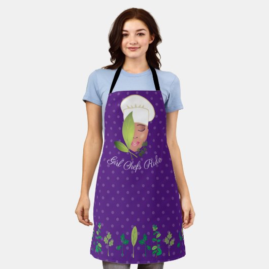 ガールシェフがアフリカ系アメリカ人ハーブ水玉模様 エプロン (着用した状態)