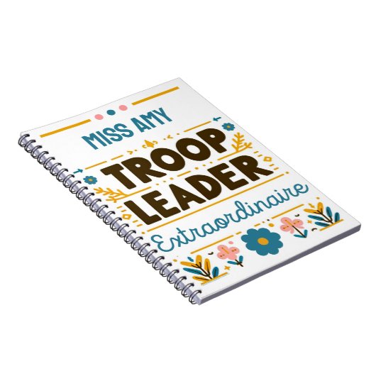 ガールスカウティング部隊のリーダー超並外れジャーナル ノートブック (右側)