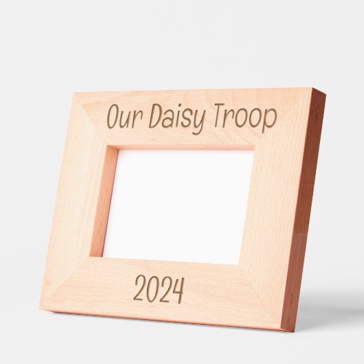 ガールスカウティング – 私たちのデイジー部隊 レーザー彫刻フレーム (左)