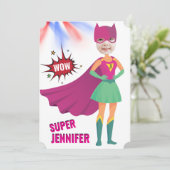 ガールスーパーヒーロー💥アクション誕生日写真 招待状 (スタンド正面)