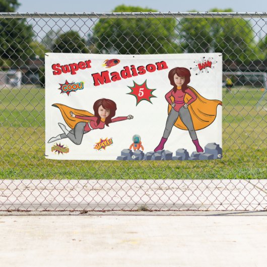 ガールスーパーヒーロー飛んでいる💥誕生日写真 横断幕 (インサイチュ)