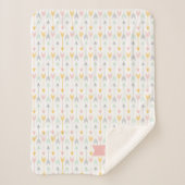 ガールズアローブランケット | ピンク、金ゴールド、ミント、グレー シェルパブランケット (正面)