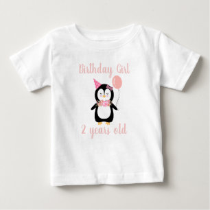 ガールズキュートピンクペンギン誕生日名&年齢 ベビーTシャツ