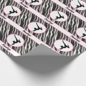 ガールズハンドスタンドゼブラプリントフェイクファー ラッピングペーパー (角)