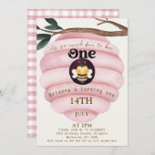 ガールズピンクハイブビーをテーマにした第1誕生日 招待状 (正面/裏面)