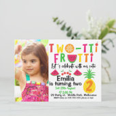 ガールズフォトツーティフリット2nd誕生日招待状 招待状 (スタンド正面)