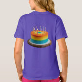 ガールズベーシックお誕生日ケーキおもしろい&フェスティバルスタイル Tシャツ (裏面)