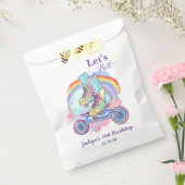 ガールズローラースケートで滑るパープル誕生日 フェイバーバッグ (封をした状態)