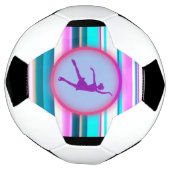 ガールズ姿スケートで滑るストライプ サッカーボール (回転)