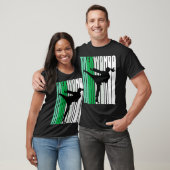 ガールズ空手ブルーオレンジカラーボーイッシュトムボーイダグ Tシャツ (ユニセックス)