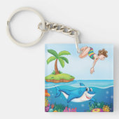 ガールダイビングイン海フレンドリーシャークコーラルリーフ キーホルダー (正面)
