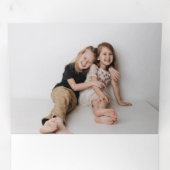 ガールパワーバレンタインデー写真付き3枚カード 三つ折りクリスマスカード (内部最初)