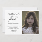 ガールフォトシンプルーのエレガントな誕生日パーティー 招待状 (正面)