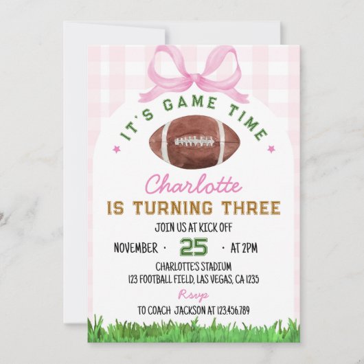ガールフットボール誕生日ピンクボウ招待状任意の年齢 招待状 (正面)