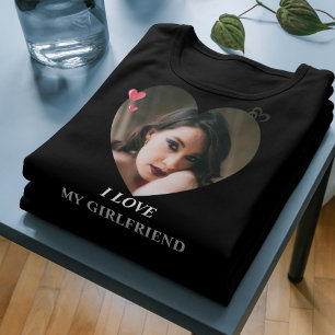ガールフレンドのシャツが大好き – かわいいロマンチックな贈り物 Tシャツ