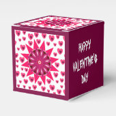 ガールフレンドの彼氏の友人への愛のバレンタインギフト フェイバーボックス (正面サイド)