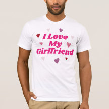 ガールフレンドのTシャツが大好き