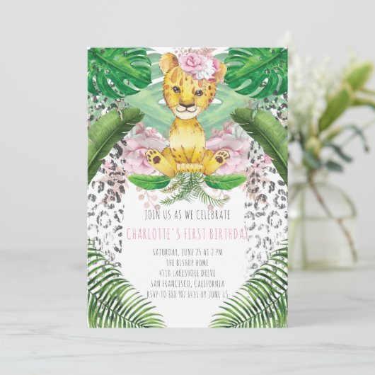 ガールライオンイラストレーションサファリファースト誕生日 招待状 (スタンド正面)