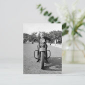 ガールライディングバイク, 1937 ポストカード (スタンド正面)