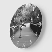 ガールロンボーダー ラージ壁時計 (傾斜)