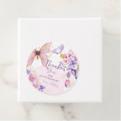 ガール感謝していーで羽ばたく蝶誕生日の好意 フェイバータグ (インサイチュ)