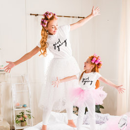 ガール集団 |フェミスタイリッシュニストモダンガールパワー Tシャツ