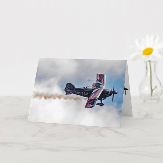 ガール飛んでいる誕生日 カード (小さな植物)