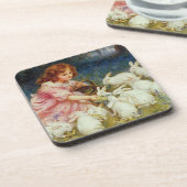 ガール食べ物を与えラビ コースター (左側)