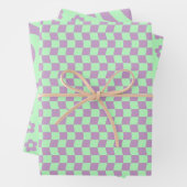 ガール10代のグルーヴィーパープルグリーンウェー市松模様にブデイジー ラッピングペーパーシート (インサイチュ)