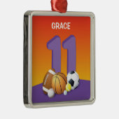 ガール11誕生日スポーツボール メタルオーナメント (右)