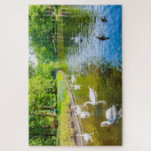 キウケンホフ公園の白鳥のシーン，オランダ ジグソーパズル (縦)