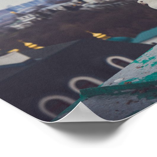 キエフのオーソドックス修道院の白い鳩 ポスター (角)