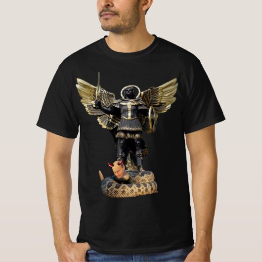 キエフ ウクライナ 大天使 プーチンを屠る Tシャツ (正面)