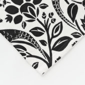 キジとハレの模様,白と黒 フリースブランケット (角)