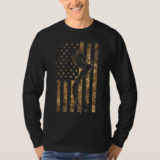 キジ鳥狩猟アメリカ国旗カモフラージュフェア Tシャツ (正面)
