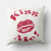 キスだ！赤い唇 クッション (裏面)