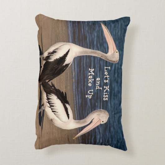 「キスとメイクアップ」ペリカンビーチ アクセントクッション (裏面(縦))