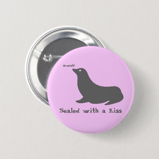 キスと密封される 缶バッジ (正面&裏面)