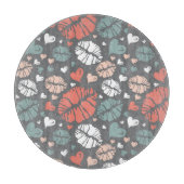 キスのプリントおよびハートパターン カッティングボード (正面)