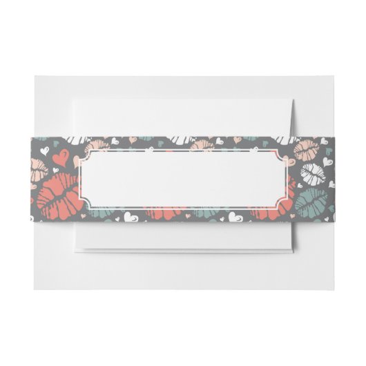 キスのプリントおよびハートパターン 招待状ベリーバンド (正面例)