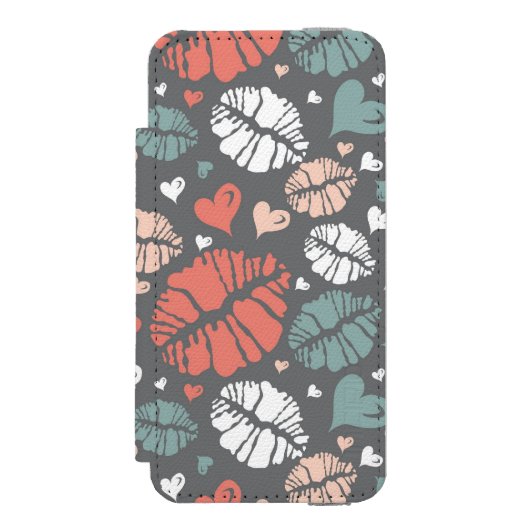 キスのプリントおよびハートパターン INCIPIO iPhoneウォレットケース (フォリオ 正面)