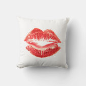 キスの唇 クッション (正面)