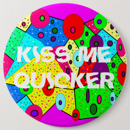 キスの私の高速おもしろいパーティーメッセージの明るいデザイン 缶バッジ