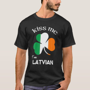 キスの私はラトビアのシャムロックラトビア聖パトリックの Tシャツ