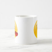キスのemojiのステッカーを吹いて下さい コーヒーマグカップ (中央)