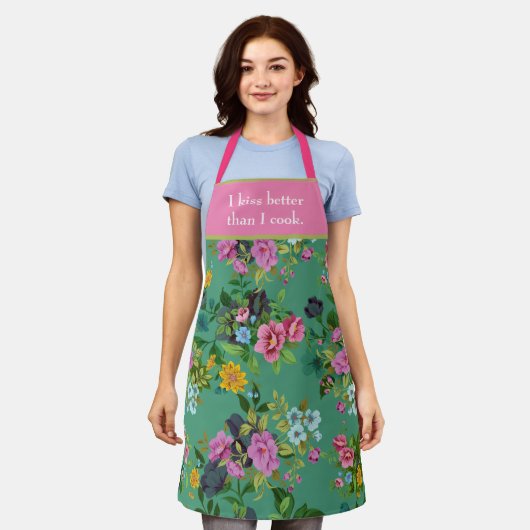 キスより良い調理師おもしろいフローラ エプロン (着用した状態)