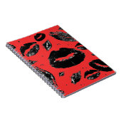 キスをくまなく(黒及び赤) ノートブック (右側)