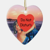 キスをするなカップルのドア・ハンガー セラミックオーナメント (右)