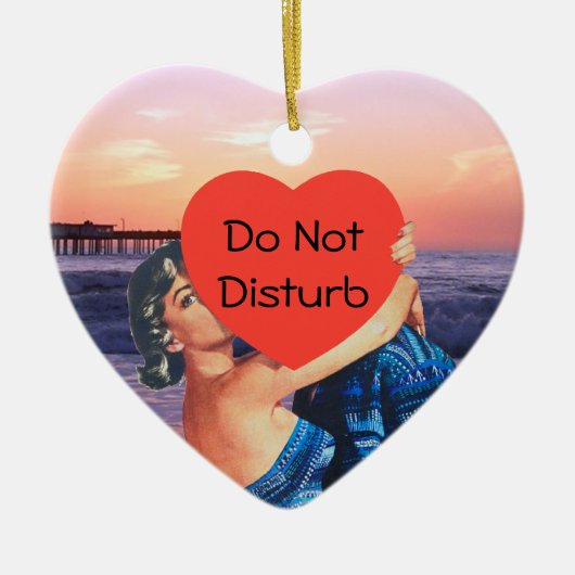 キスをするなカップルのドア・ハンガー セラミックオーナメント (正面)